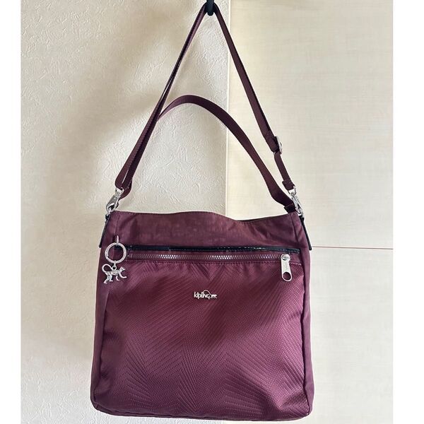 KIPLING ハンドバッグ ショルダーバッグ ワインレッド 調節可能 チャーム キプリング 2WAY