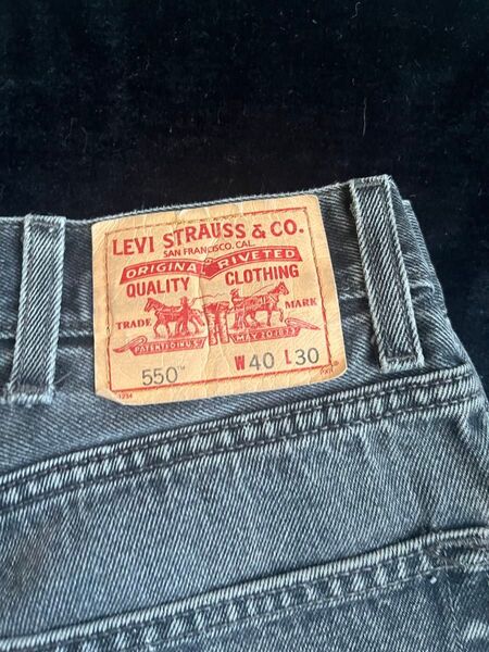 Levi's 550ブラックジーンズ デニム 古着 W40L30 リーバイス デニム