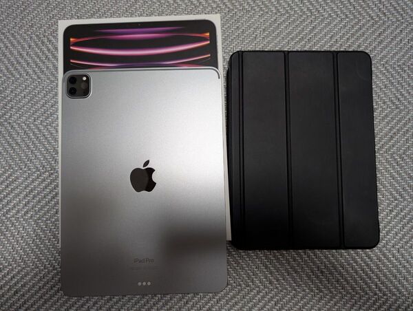 iPad Pro 11インチ Wi-Fi スペースグレイ 4世代 128gb m2