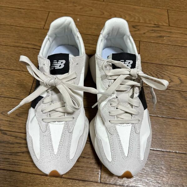 ニューバランス WS327GD 22cm