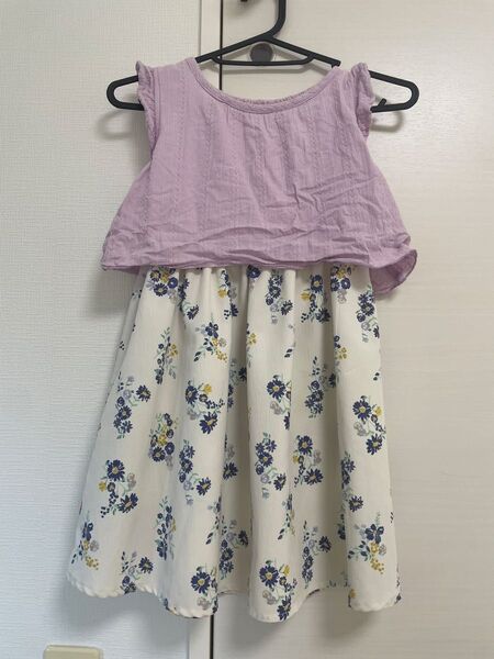 女の子 ワンピース 120cm パープル 花柄