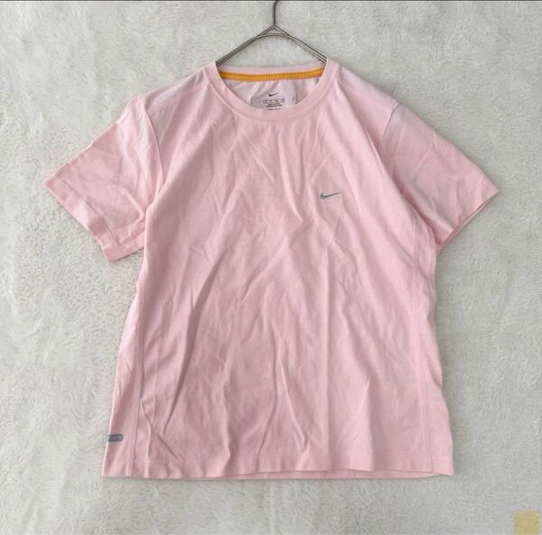 ナイキNIKE ドライフィット 半袖Tシャツ ヨガ スポーツ エンブレム刺繍 S