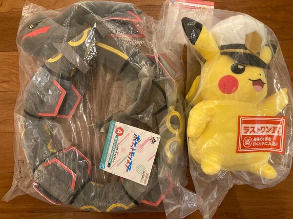 ポケモン一番くじ 黒いレックウザぬいぐるみA賞 キャプテンピカチュウ ラストワン賞 ポケットモンスター
