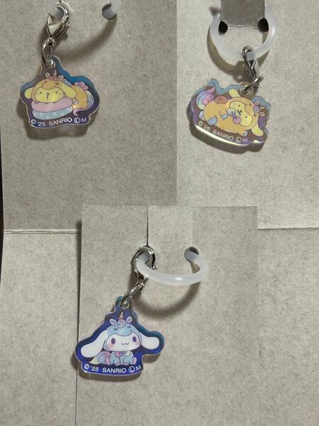 新品 サンリオキャラクターズ アクリルチャーム クリームinスナック 3点セット