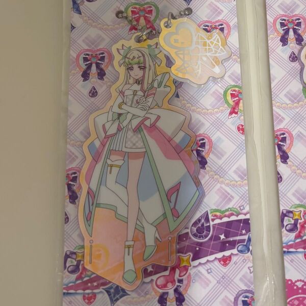 プリティストア キミとアイドルプリキュア キュアズキューン プリルン アクリルキーホルダー アクキー