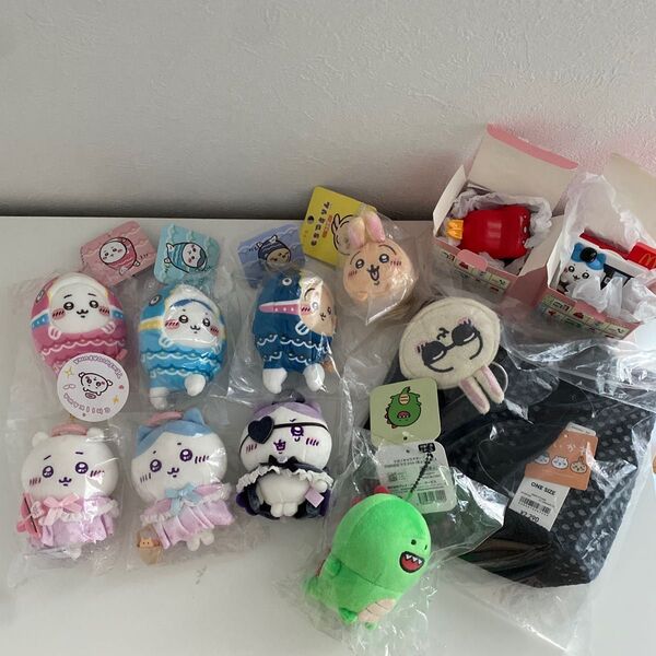 ちいかわ てんし&あくま マスコット ハチワレ こいのぼりなマスコット ちいかわ うさぎ GUコラボ ポーチ付きバッグ セット