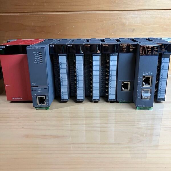 三菱電機シーケンサ Q06UDEHCPU セット