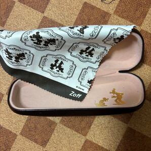 Zoff ディズニー メガネケース&メガネ拭き