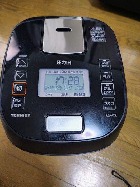 【美品】TOSHIBA 圧力IH炊飯器 炎匠炊き 3.5合炊き RC-6PXR