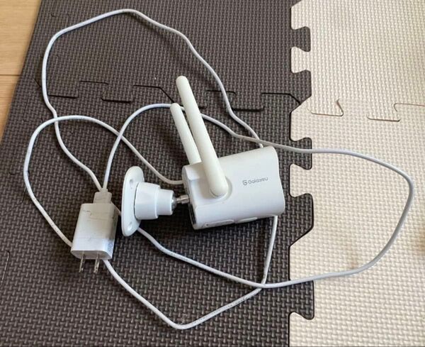 GALAYOU Y1 防犯カメラ 監視カメラ 屋内外対応 Wi-Fi スマホ遠隔