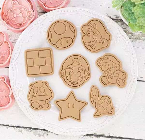【美品】8個セットスーパーマリオ クッキー型 型抜き プレゼント 手作り お菓子作り かわいい