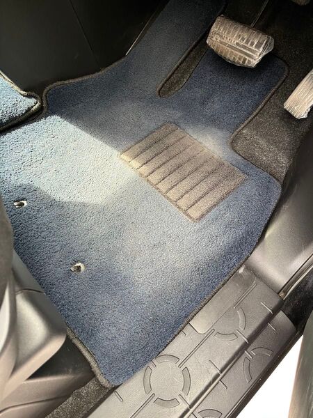 三菱デリカD5 ダークブルー フロアマット 車用