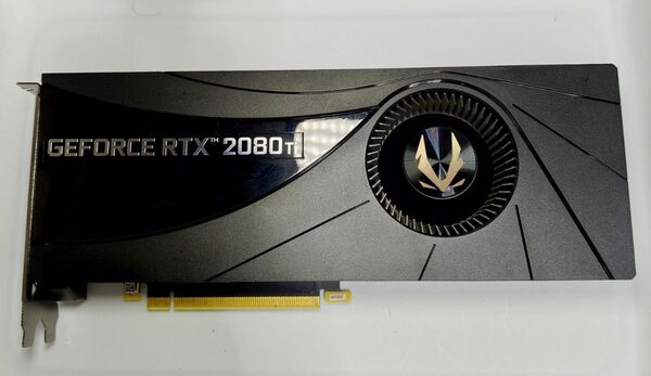 ZOTAC GEFORCE RTX2080Ti 11GB FF14&15ベンチ動作確認済み