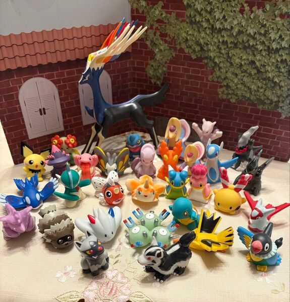 ポケモンキッズ等32体 大きいゼルネアス DXクレセリア 指人形 フィギュア