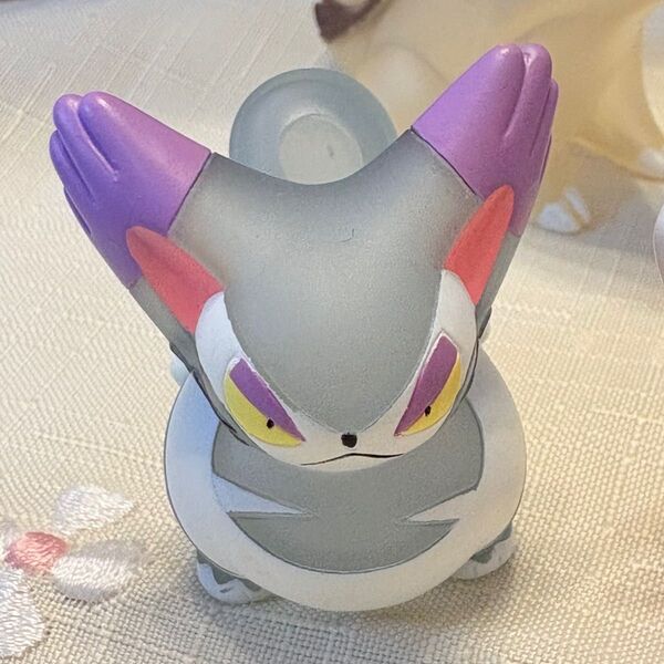 3個 ブニャット アズマオウ ゲンガー クリア ポケモンキッズ 指人形フィギュア