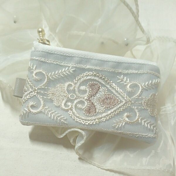 No.3 ハンドメイド ミニミニポーチ インド刺繍リボン