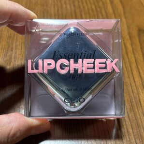 エッセンシャル リップチーク タップ 01 ピーチフラッシュ