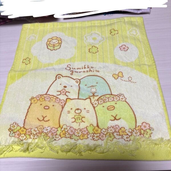 未使用新品 すみっコぐらし サンエックス タオルハンカチ 紙タグなし ハンドタオル