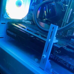 【ゲーミングPC】9800x3d 4070 Ti Super【NEXTGEAR】