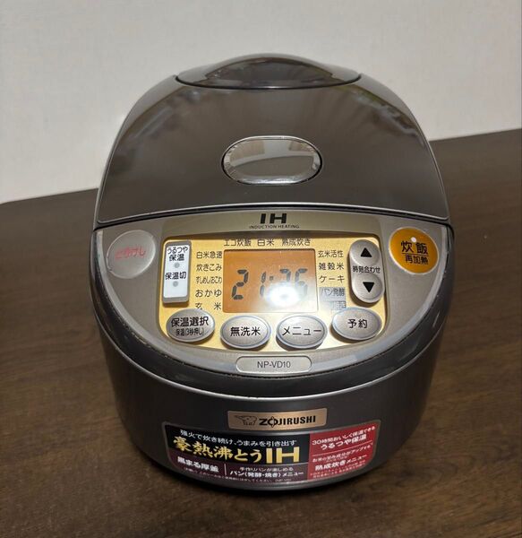 Zojirushi 象印 NP-VD10 IH炊飯器 5.5合炊き IH炊飯ジャー 極め炊き 豪熱沸とうIH