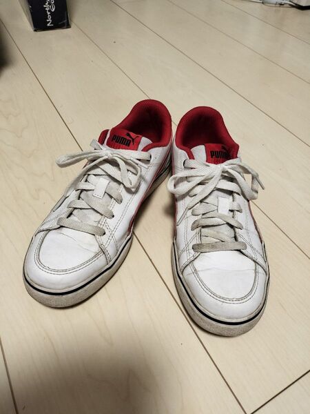 PUMA ジュニアスニーカー サイズ:23.0cm コートポイント バルク V2 ホワイト×レッド