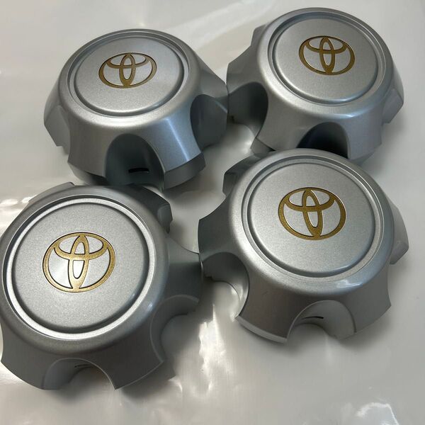 TOYOTA ランドクルーザー80 16インチアルミホイール用センターキャップ