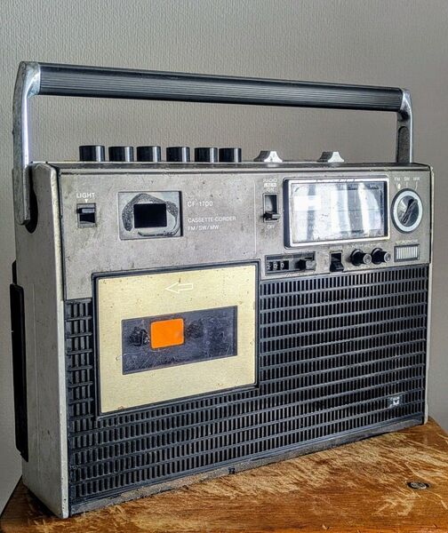 【希少】SONY CF-1700 ラジカセ 1970年代 レトロ家電 ジャンク 昭和レトロ ラジカセ ラジオカセットレコーダー