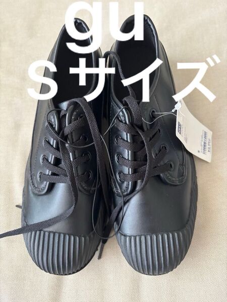 新品タグ付きジーユーGU レインスニーカーSサイズ 黒