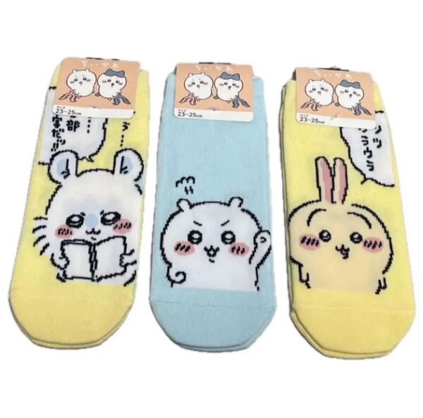 ちいかわ スニーカーソックス 23cm〜25cm ちいかわ うさぎ モモンガ 靴下 ヴェポ!!