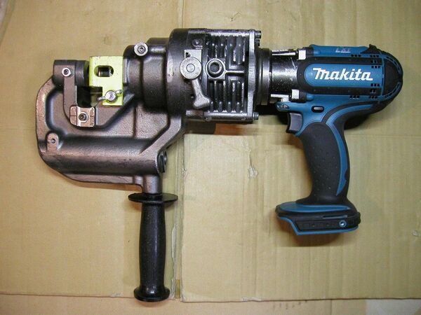 マキタ PP200D 18V 充電式パンチャー ・・・・・検(オグラ HPC-N208WDF HPC-N209WDF