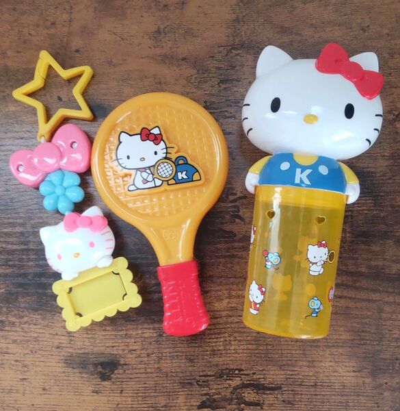 マクドナルド ハッピーセットおもちゃ&アリエルタオルセット 女の子用