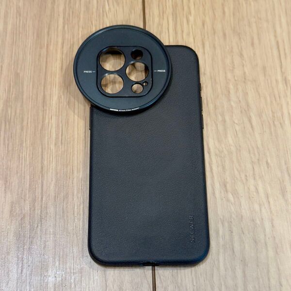 NEEWER iPhone 15 pro max 用ケース