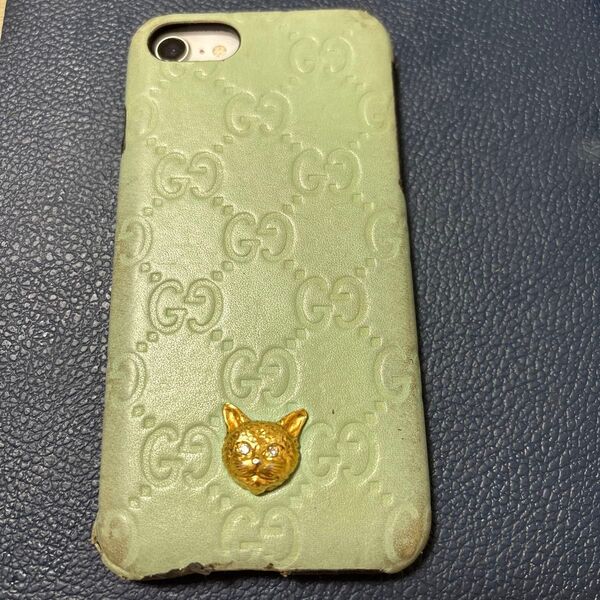 グッチ GUCCI iPhoneSE ケース SE2 猫 CAT