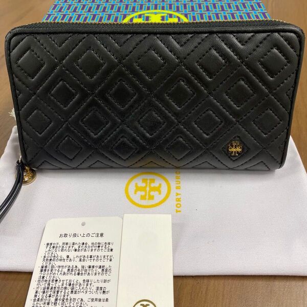 新品同様!トリーバーチ Tory Burch 財布 長財布 キルティング ラウンドファスナー