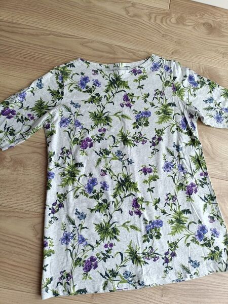 【StudioSanderson】ユニクロコラボ Tシャツ