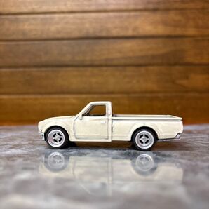 ホットウィール ダットサン620ピックアップカスタム