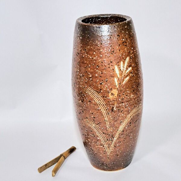 花瓶 陶器 和風 稲穂模様 ブラウン系 信楽焼 三彩作