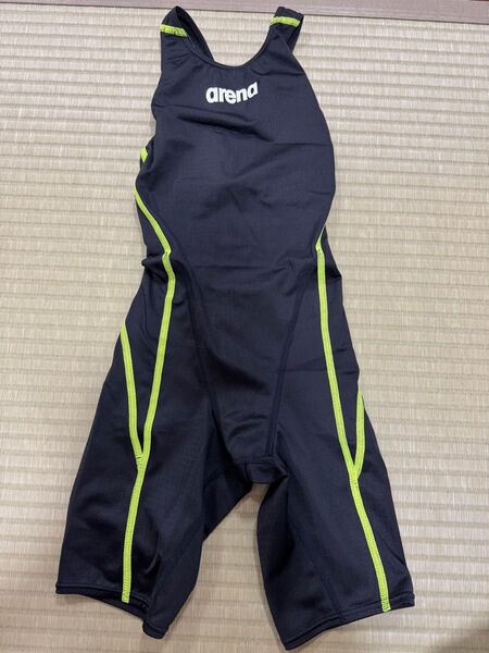 アリーナ ジュニア 競泳水着 130cm