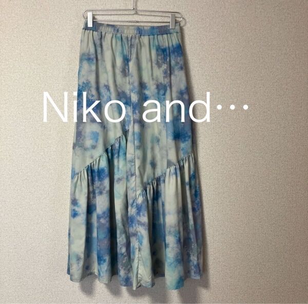 Niko and… ニコアンド スカート ランダムギャザーシャカスカート L