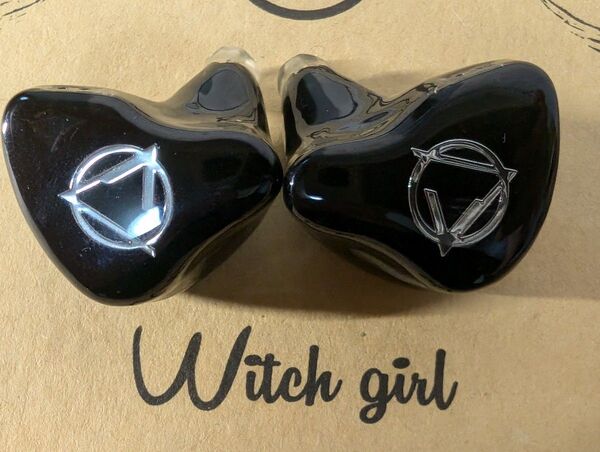 AROMA AUDIO Witch girl s 中華イヤホン
