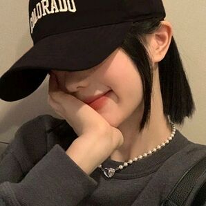 小顔見せ×モード感◎ 黒ベースボールキャップ レディース用 無地ディープクラウン976,246