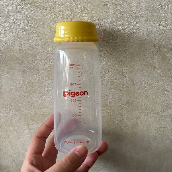 ピジョン 哺乳瓶 スリムタイプ プラスチック