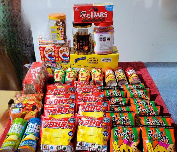 f. アミューズメント景品 お菓子 ドリンク 大量セット♪ お買い得♪ 大型段ボール発送(’-’*)♪ 格安♪