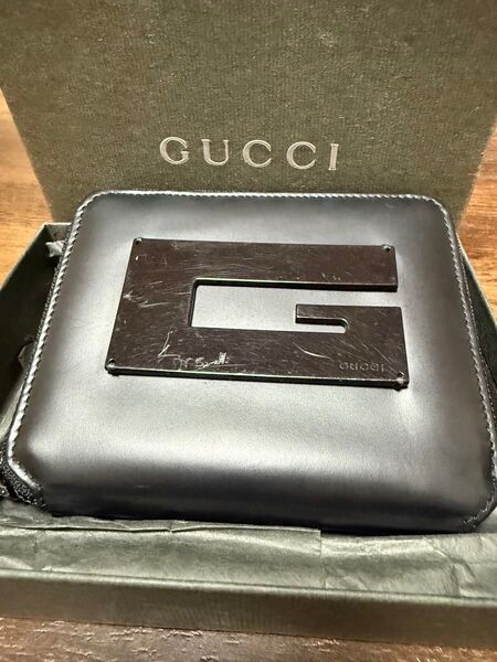 GUCCI レザー ラウンドジップファスナー 二つ折り財布 ブラック 小銭入れ