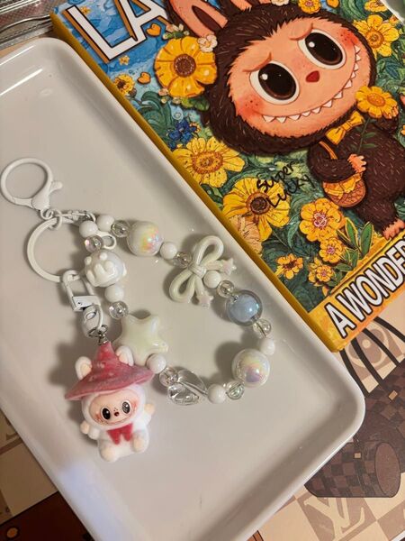 ハンドメイド チャーム キーホルダー ラブブ