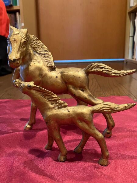 馬の置物 親子 ゴールド 2体セット 高岡銅器 彫刻家二口金一作『母情』