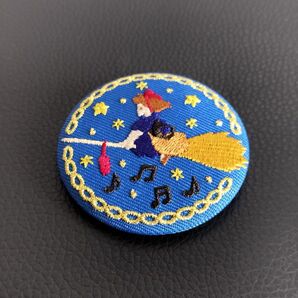 ジブリ どんぐり共和国 魔女の宅急便 キキ 刺繍ブローチコレクション 缶バッジ
