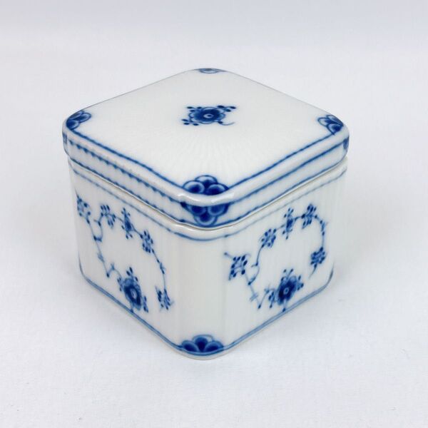 ☆美品☆ROYAL Copenhagen☆ロイヤルコペンハーゲン ブルーフルーテッド プレイン スクエア ボックス デンマーク☆