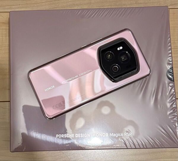 HONOR Magic6 RSR PORSCHE DESIGN グローバル