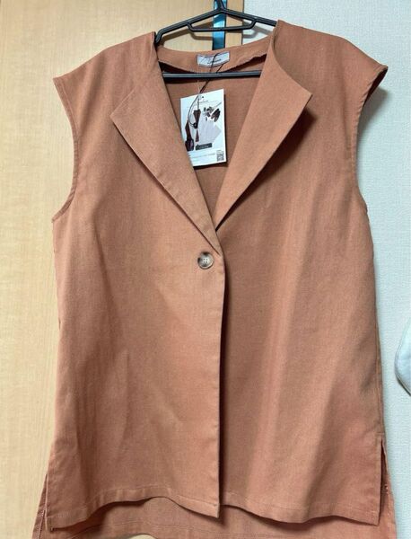 お値下 新品未使用 Linoluceジレ ベスト 春夏 Lサイズ